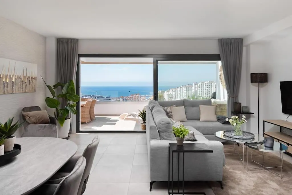 Penthouse Apt With Ocean View Estepona