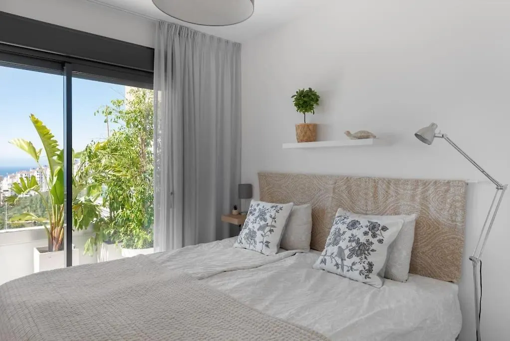 Penthouse Apt With Ocean View Estepona 0*,